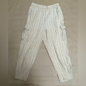 BDG Urban Outfitters neutral cargo joggers (L)